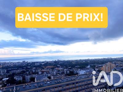 Appartement - 80 m² - 5 pièces