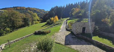 Maison - 398 m² - 14 pièces