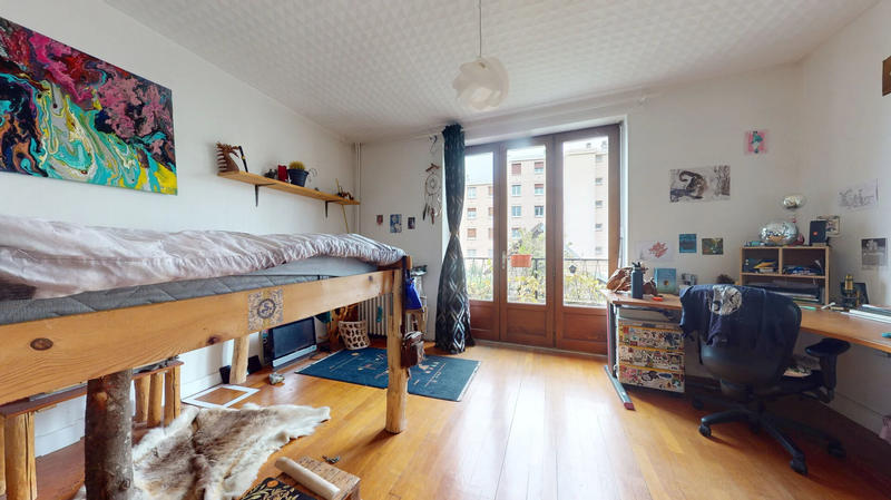 Appartement - 91 m² - 4 pièces