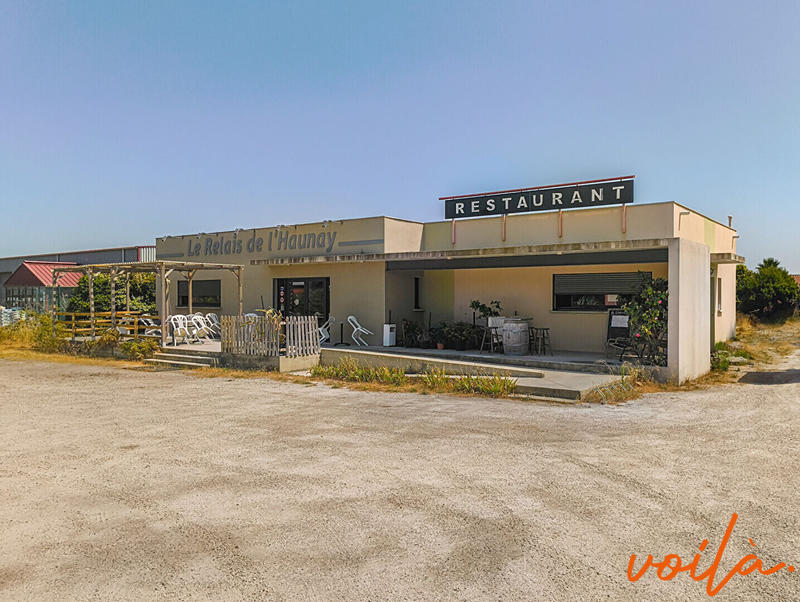 Local commercial - 207 m² - 2 pièces