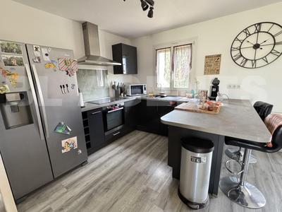 Pavillon - 90 m² - 4 pièces