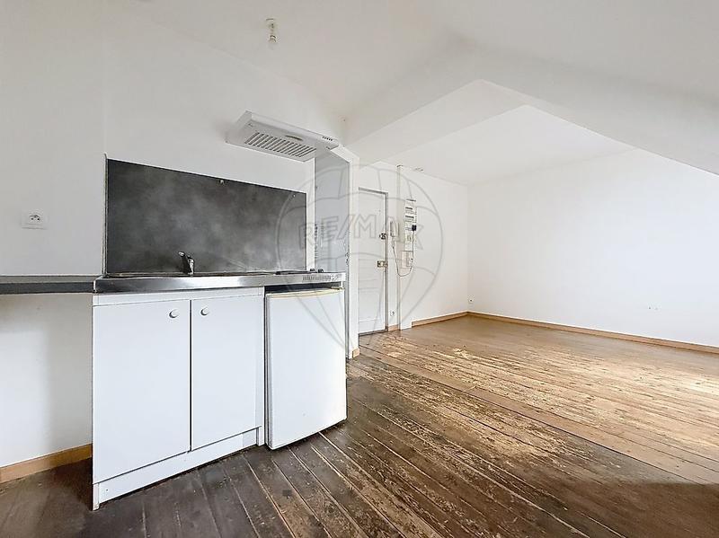 Immeuble - 80 m² - 5 pièces