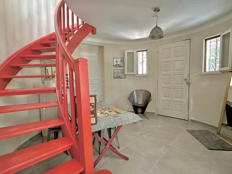 Maison - 188 m² - 6 pièces