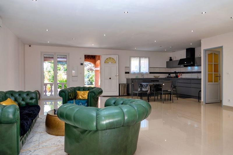 Maison - 117 m² - 5 pièces