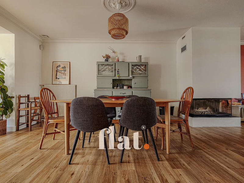 Maison - 161 m² - 5 pièces