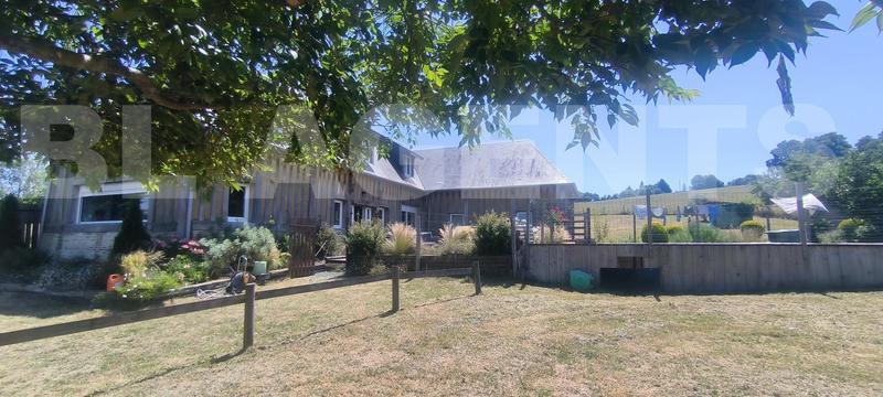 Maison - 141 m² - 6 pièces