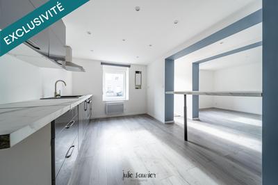 Maison - 99 m² - 4 pièces