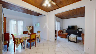 Maison - 106 m² - 6 pièces