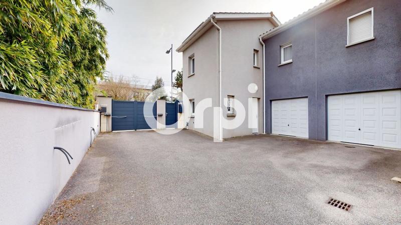 Maison - 88 m² - 4 pièces