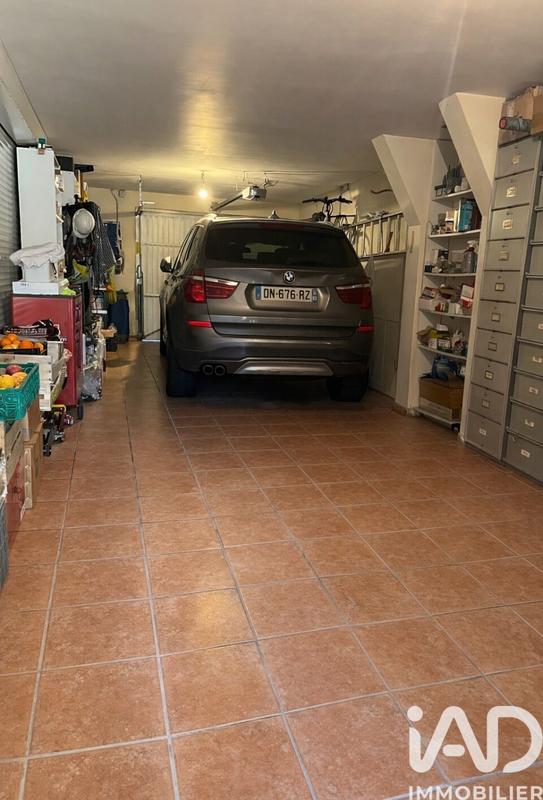 Maison - 177 m² - 8 pièces