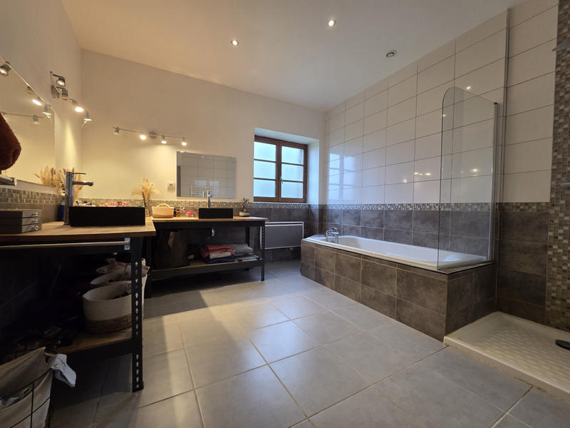 Maison - 118 m² - 6 pièces