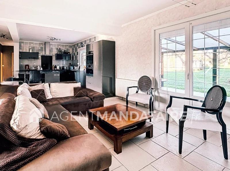 Maison - 186 m² - 6 pièces