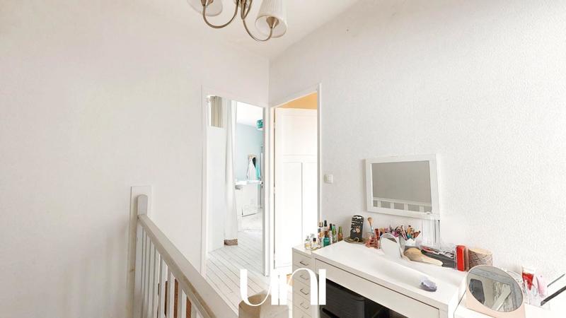 Maison - 98 m² - 3 pièces