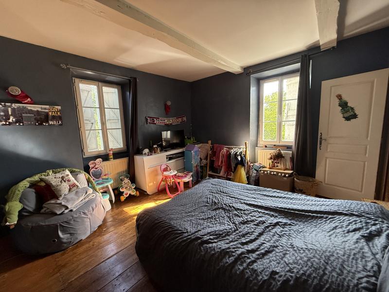 Maison ancienne - 161 m² - 6 pièces