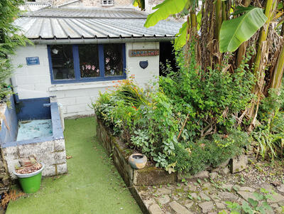 Immeuble - 117 m² - 5 pièces