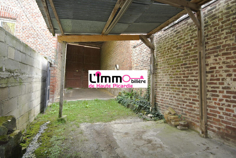 Maison traditionnelle - 153 m² - 6 pièces