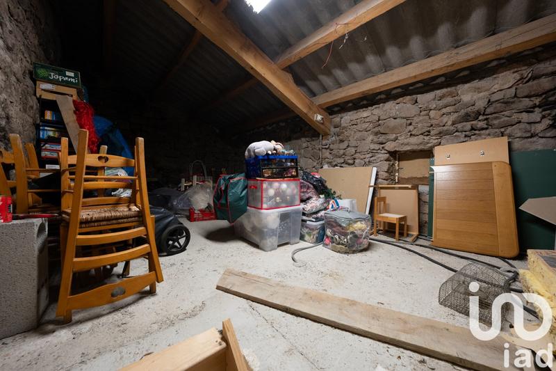 Maison - 94 m² - 4 pièces