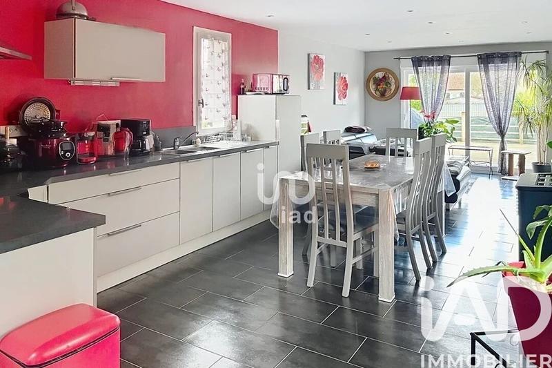 Maison - 80 m² - 3 pièces