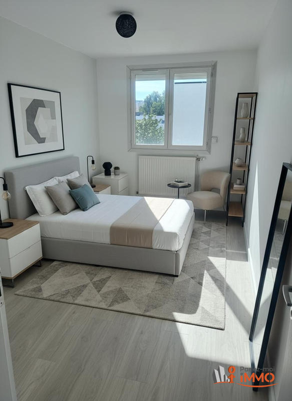 Appartement - 80 m² - 4 pièces