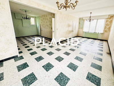 Maison - 159 m² - 6 pièces