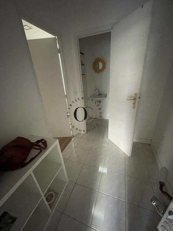 Local d'activités - 38 m² - 3 pièces