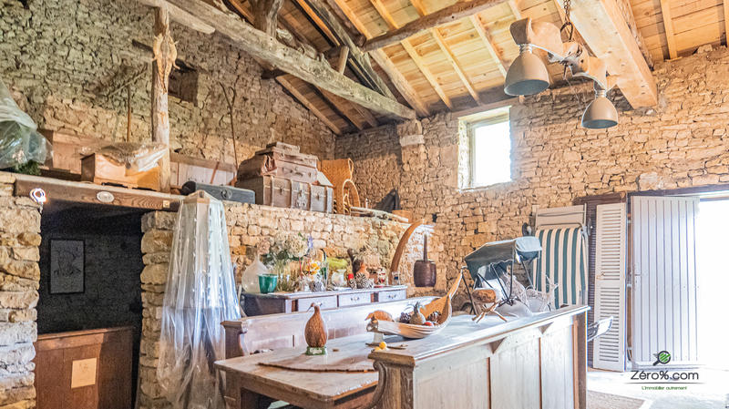 Maison - 320 m² - 9 pièces