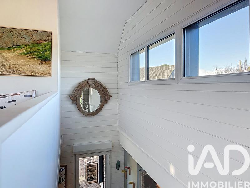 Maison - 170 m² - 9 pièces