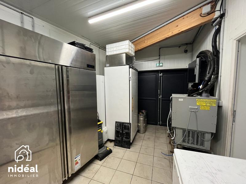 Fonds de commerce - Hôtellerie / Restauration - 200 m²