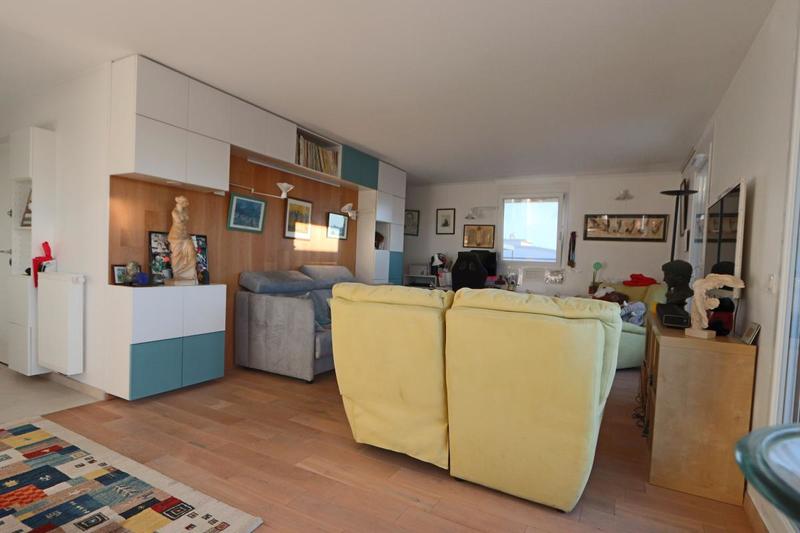 Appartement - 120 m² - 2 pièces