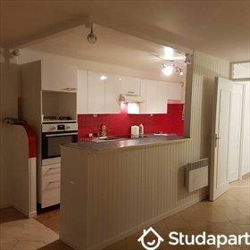 Chambre - 11 m² - 1 pièce