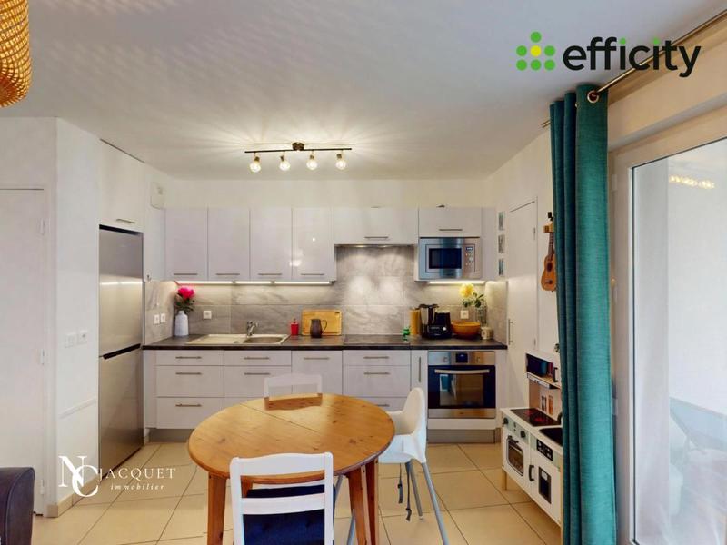 Appartement - 44 m² - 2 pièces