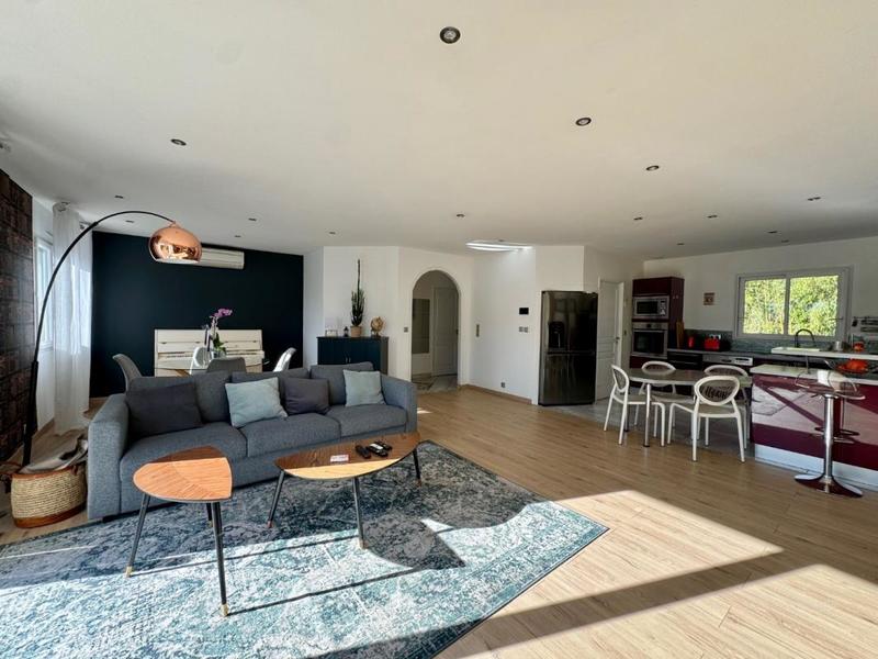 Villa - 120 m² - 4 pièces