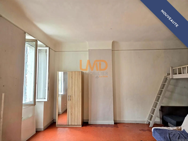 Studio - 34 m² - 1 pièce