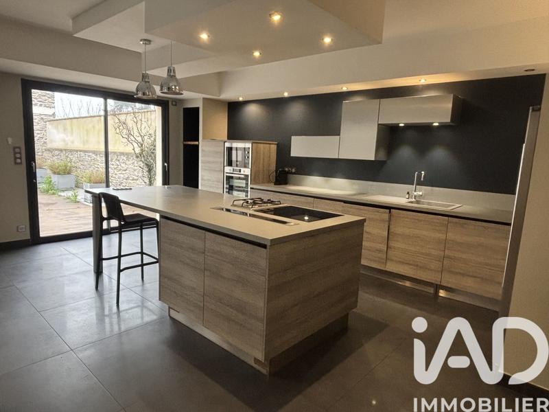 Maison de ville - 188 m² - 8 pièces