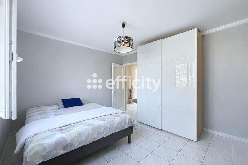 Maison - 165 m² - 7 pièces