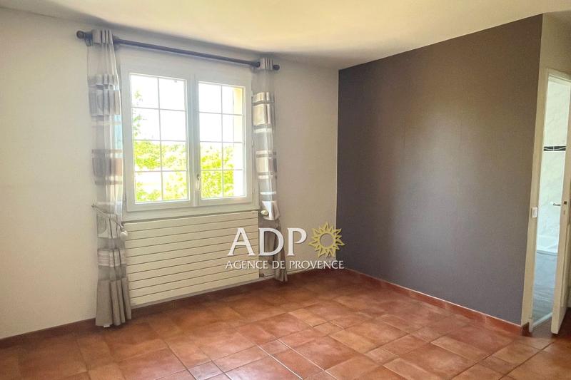 Maison - 138 m² - 5 pièces