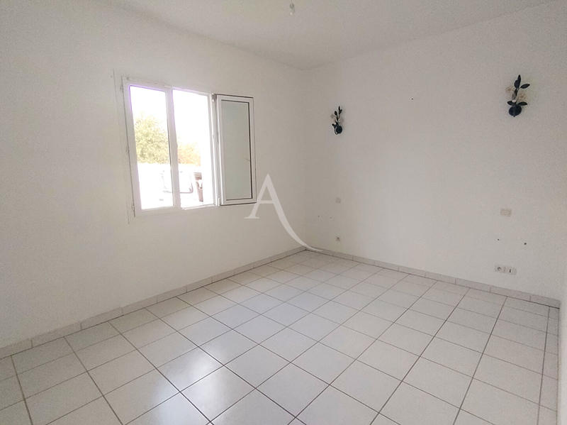 Maison - 142 m² - 3 pièces