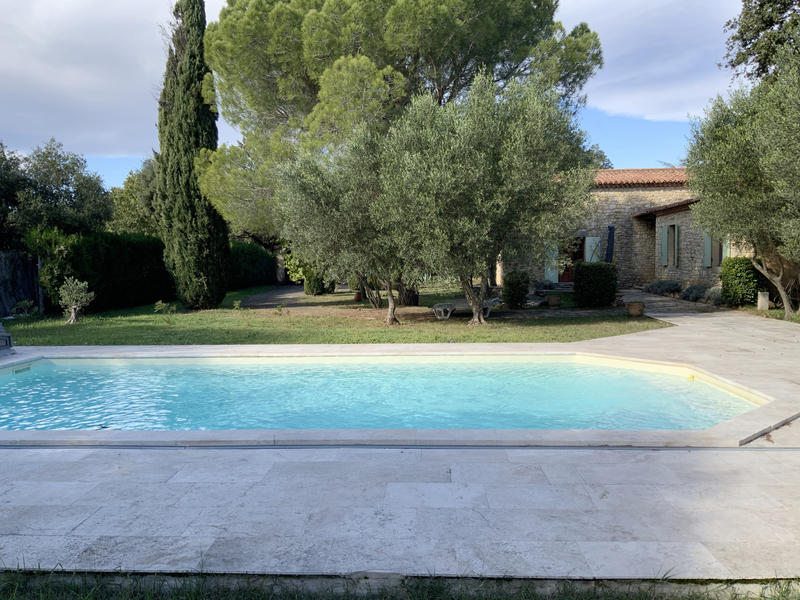 Maison - 202 m² - 8 pièces