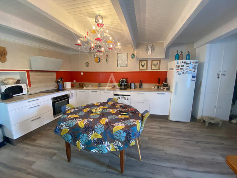 Maison - 150 m² - 7 pièces