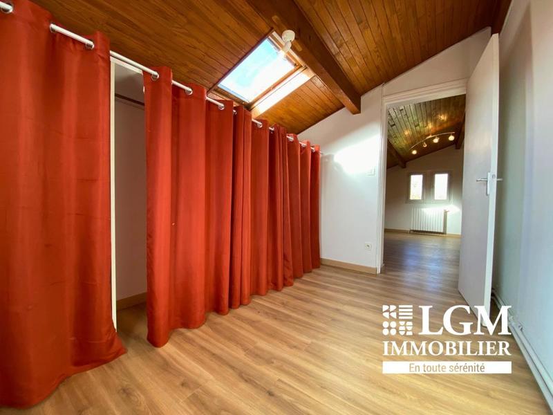 Maison - 169 m² - 6 pièces