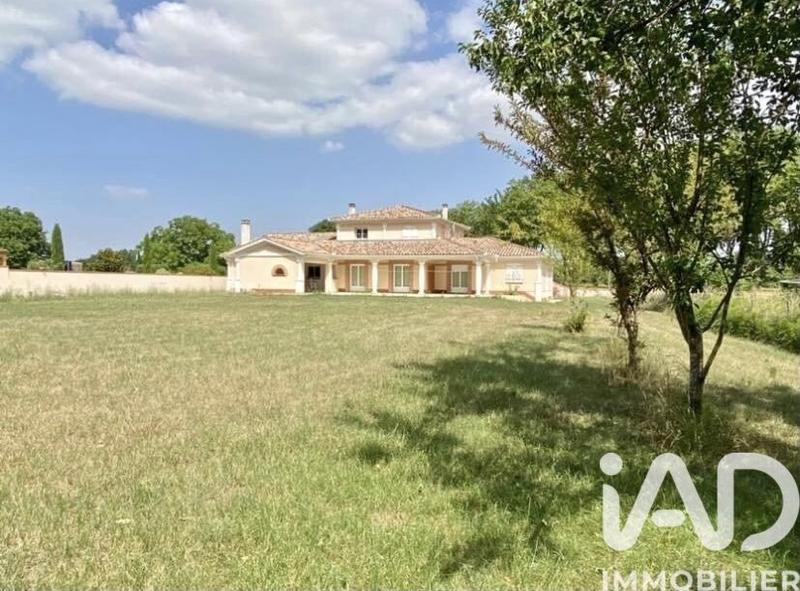 Maison - 150 m² - 5 pièces