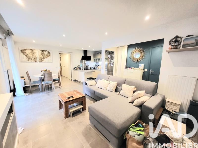 Appartement - 67 m² - 3 pièces