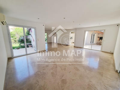 Maison - 170 m² - 5 pièces