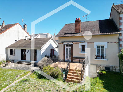 Maison - 80 m² - 4 pièces