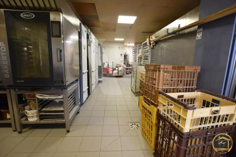 Fonds de commerce - 205 m²