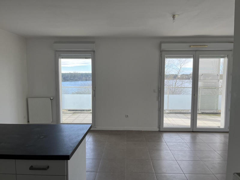 Appartement - 80 m² - 4 pièces