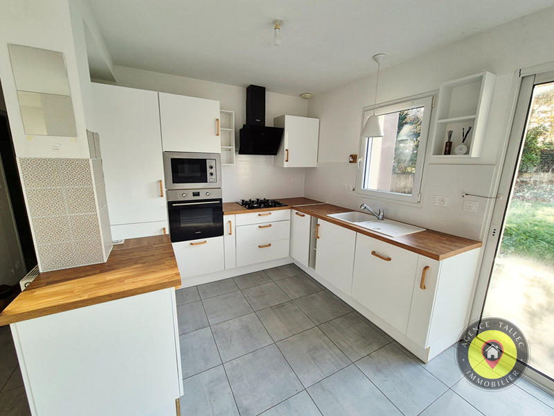 Maison - 107 m² - 6 pièces