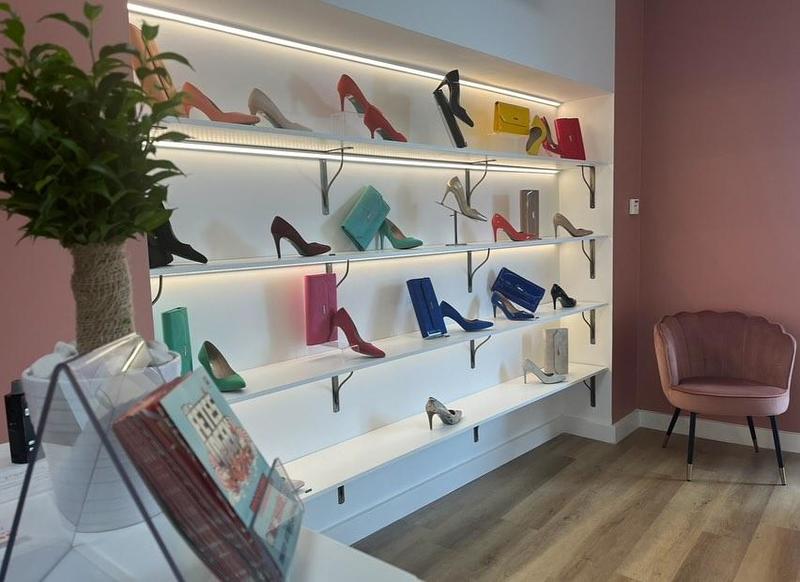 Local commercial - 90 m² - 2 pièces