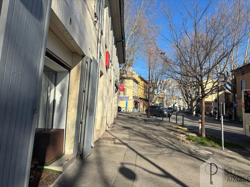 Local commercial - 27 m² - 1 pièce