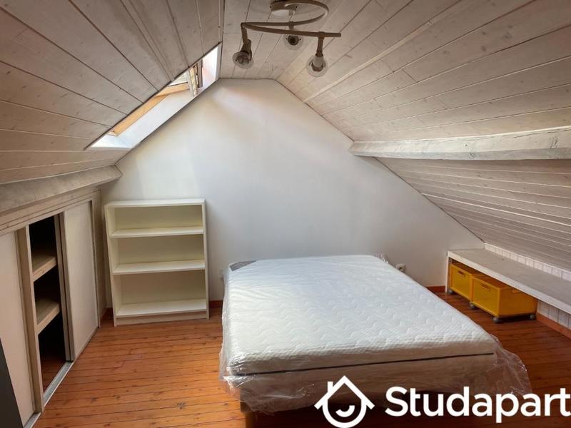 Chambre - 15 m² - 1 pièce